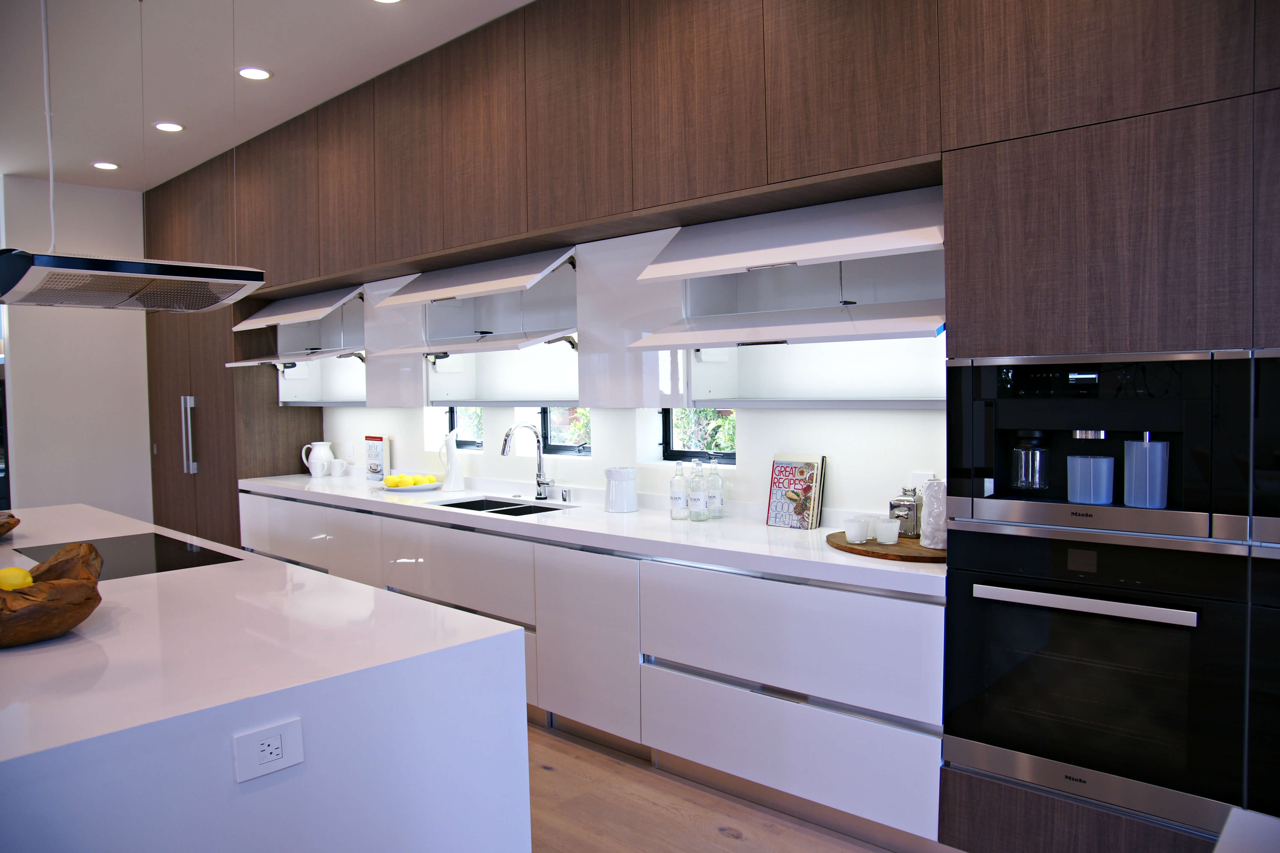 European kitchen cabinets | Euro style cabinetry by design, USA