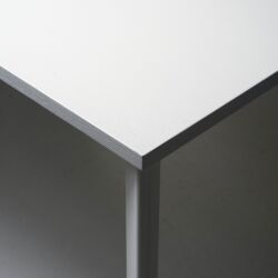 FLY WHITE TABLE 2