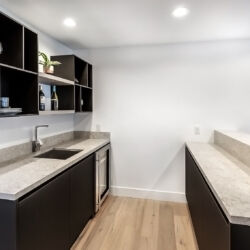 kitchen cabinets in Ventura